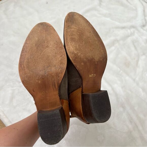 DIBA TRUE Boho Leather Two Tone Ankle Booties 7.5 grey brown suede cute western - Picture 7 of 7